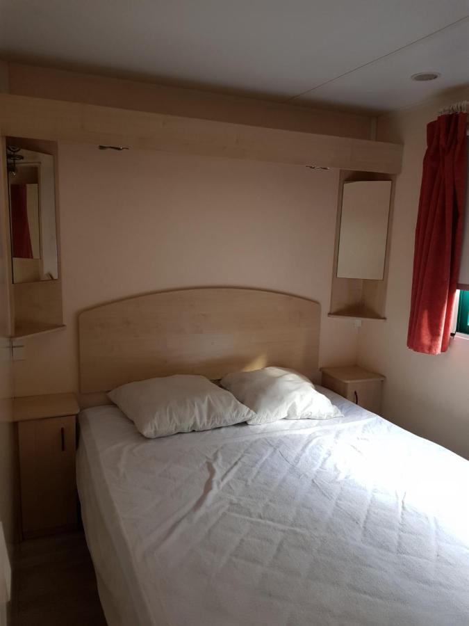 Camping Au Bois Dormant Ξενοδοχείο Chauffour-sur-Vell Εξωτερικό φωτογραφία