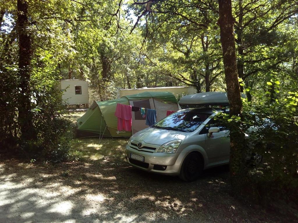 Camping Au Bois Dormant Ξενοδοχείο Chauffour-sur-Vell Εξωτερικό φωτογραφία